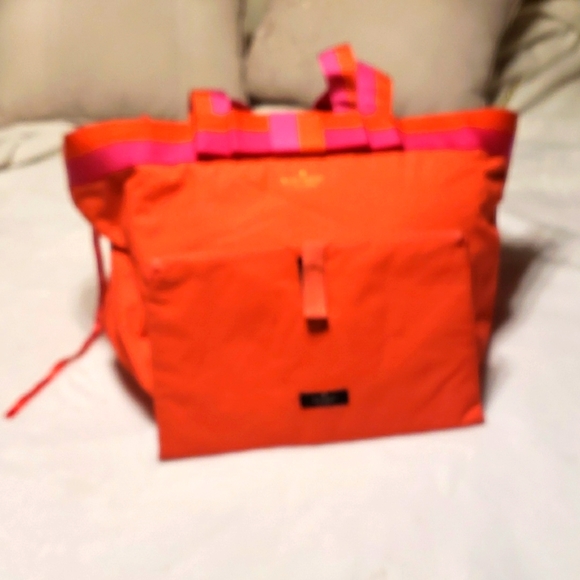 Red kate spade purse and cosmetic case - Picture 1 of 11